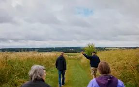 På vandring med flot udsigt